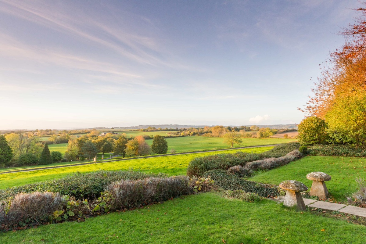 Exploring Warwickshire’s Countryside: Outdoor Adventures Near Chesford Grange Image